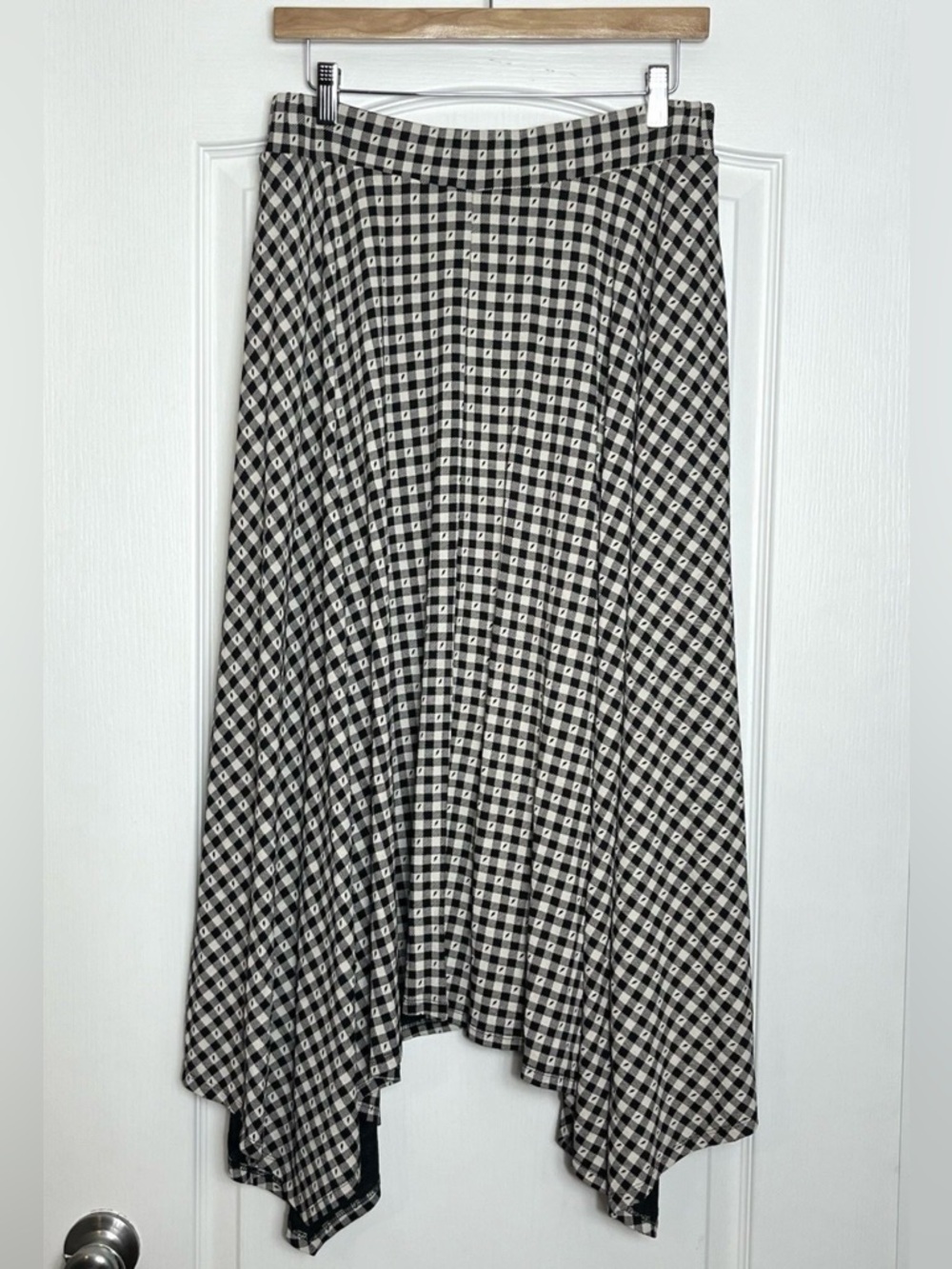 Saint + Sofia Noho Skirt Gingham Plaid Sz 8 Black & White Asymmetrical Midi